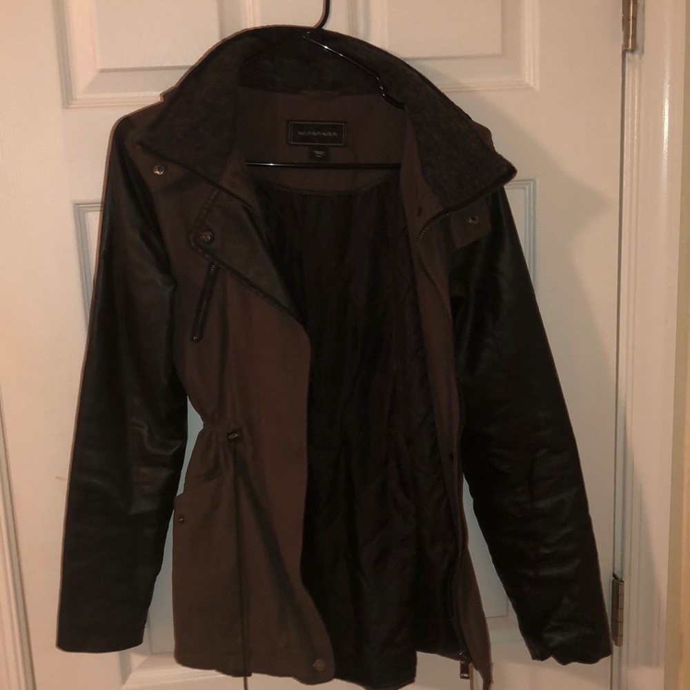 Metaphor Jacket - Picture 4 of 4
